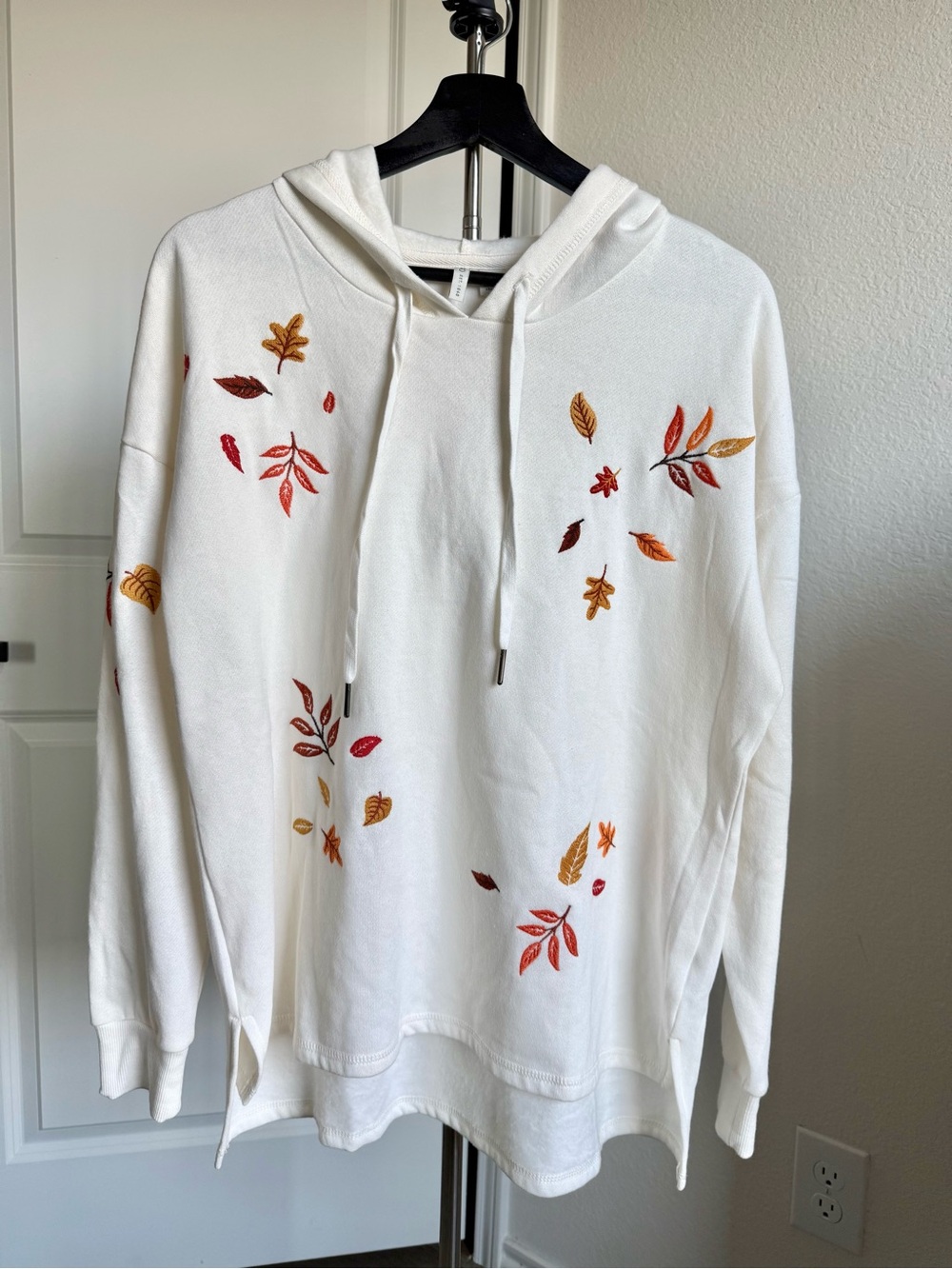 Cato Ivory White Hoodie Sweater with Embroidered Fall Leaves